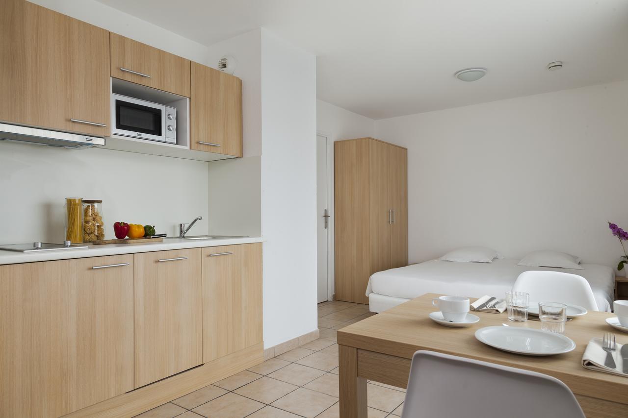Annemasse Apparts Exterior foto